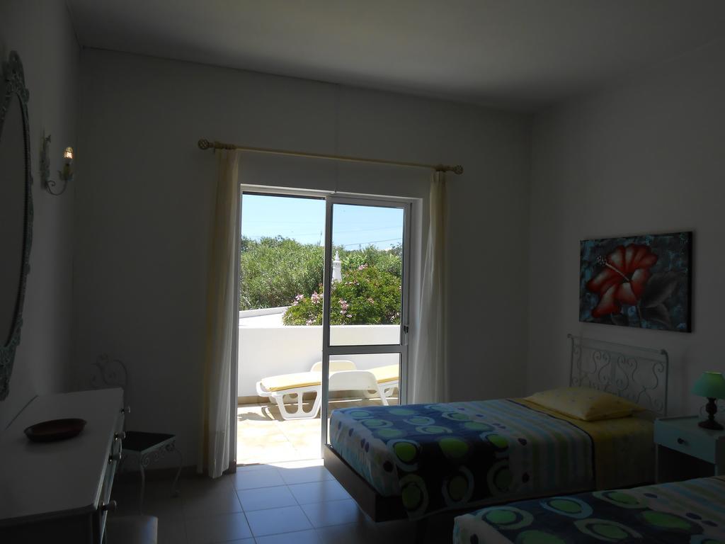 Dona Ana Garden Hotel ลากอส ห้อง รูปภาพ